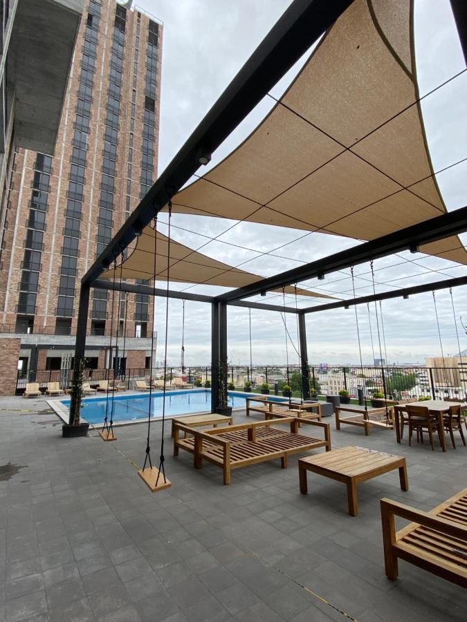 Apartamento Lux 2 Bedroom Apartment, Swimming Pool, Gym And Free Parking Spot In Macro Plaza Area Monterrey